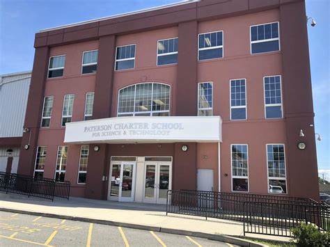 Paterson schools - PATERSON — The Board of Education last week voted 4-3 against searching for a possible replacement for Paterson Schools Superintendent Eileen Shafer, whose contract expires June 30, 2022.